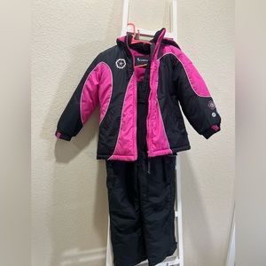 Size 5-6 ski suit Rothschild jacket